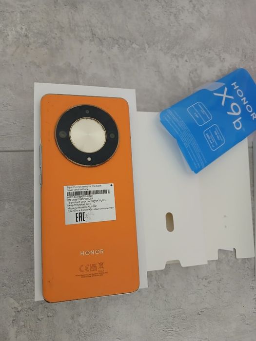 Продаю телефон андроид HONOR