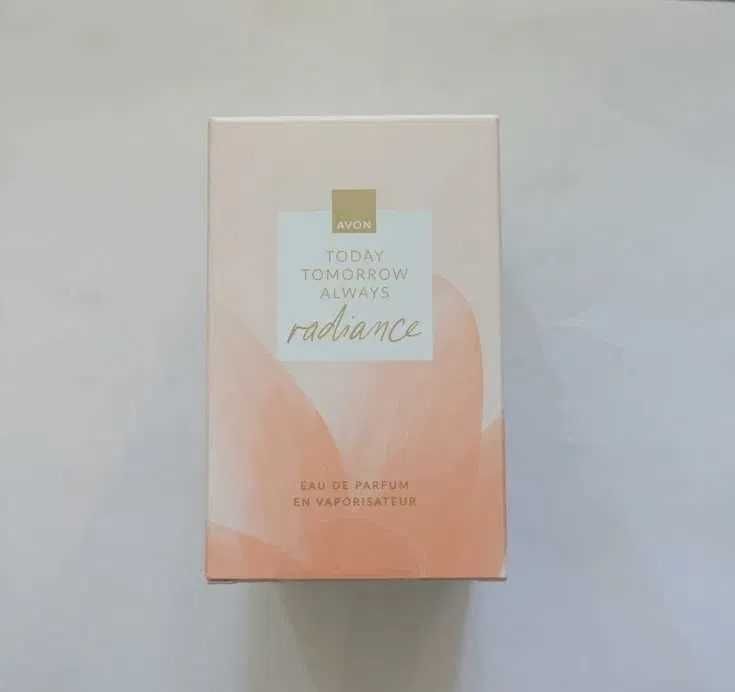 Apa de parfum TTA Radiance 100 ml de la Avon