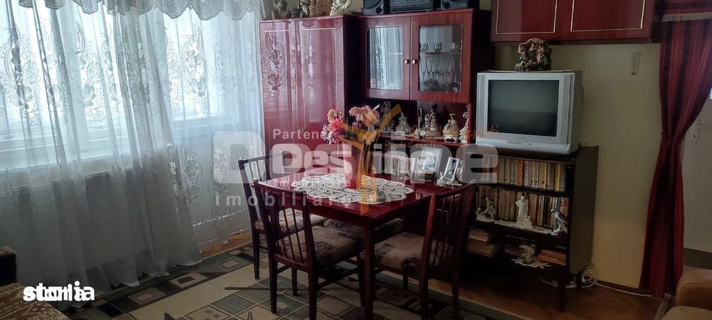 Apartament semidecomandat, 2 camere, etaj intermediar — fotografia 3