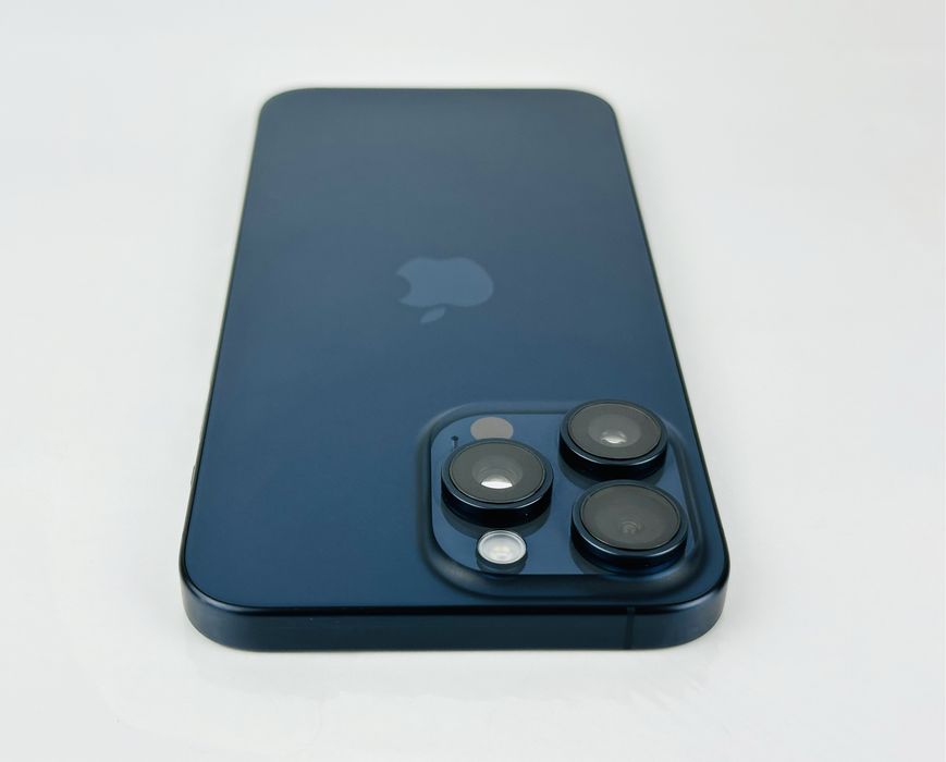 Apple iPhone 15 Pro Max 256GB Blue Titanium Перфектен! Гаранция!