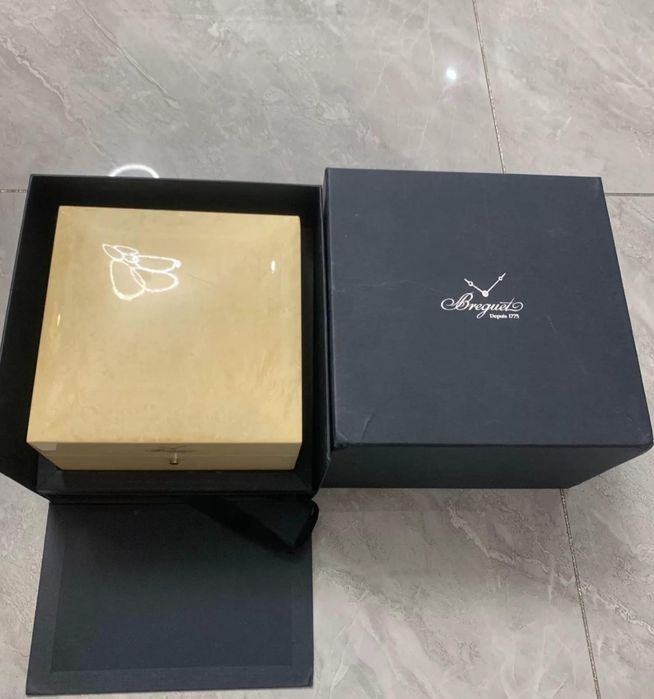 Коробки Breguet для часов