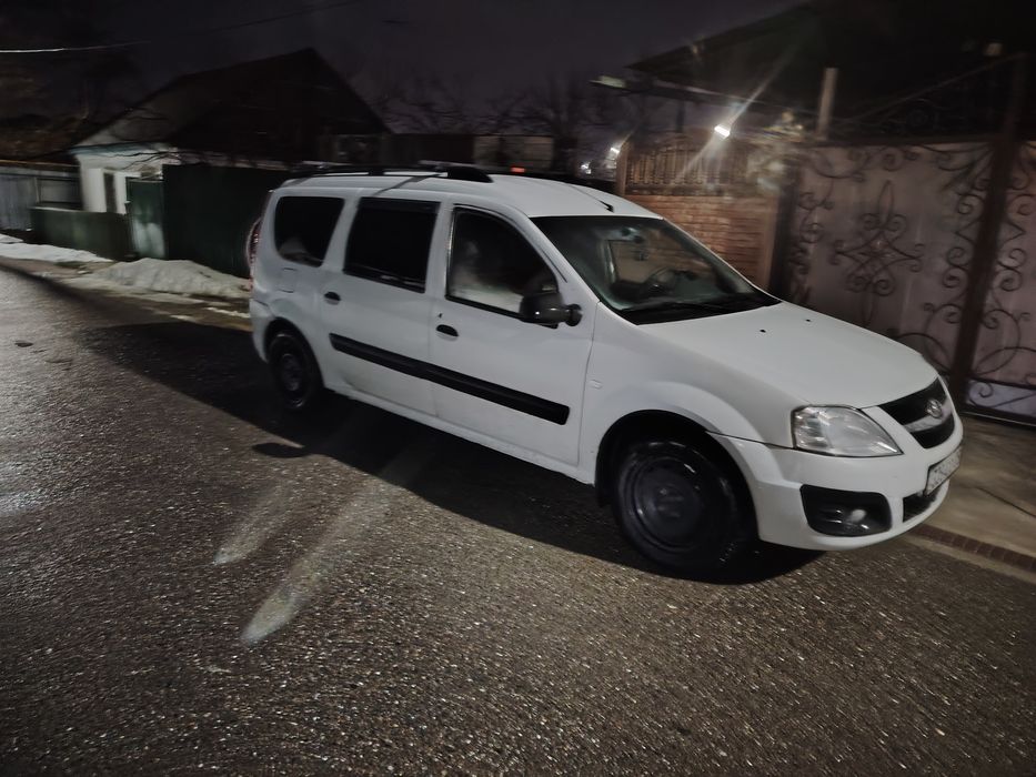 Машина ларгус рено