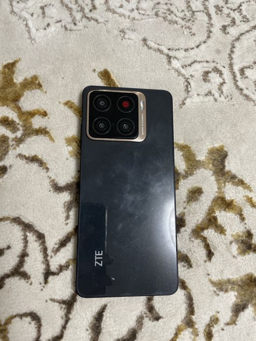 ZTE Blade a56 в супер хорошем состояние