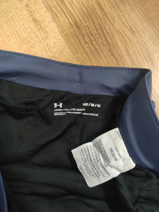 Pantaloni scurți de damă Under Armour mărimea M