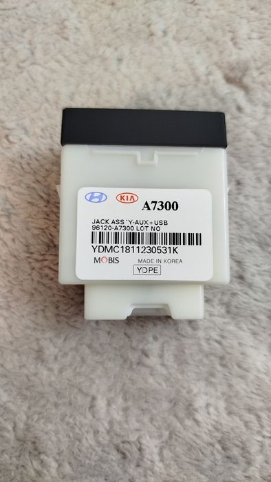 Блок AUX USB на Hyundai и Kia.