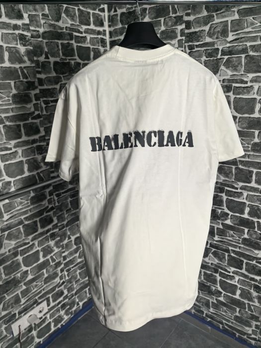 Balenciaga тениска високо качество