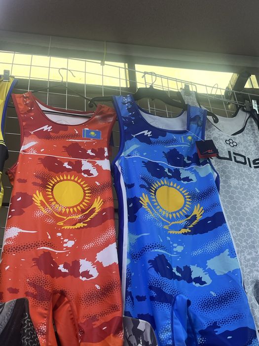 Нательники борьба