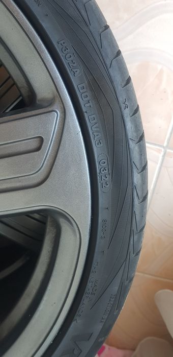 Set jante + anvelope 235/35 R19