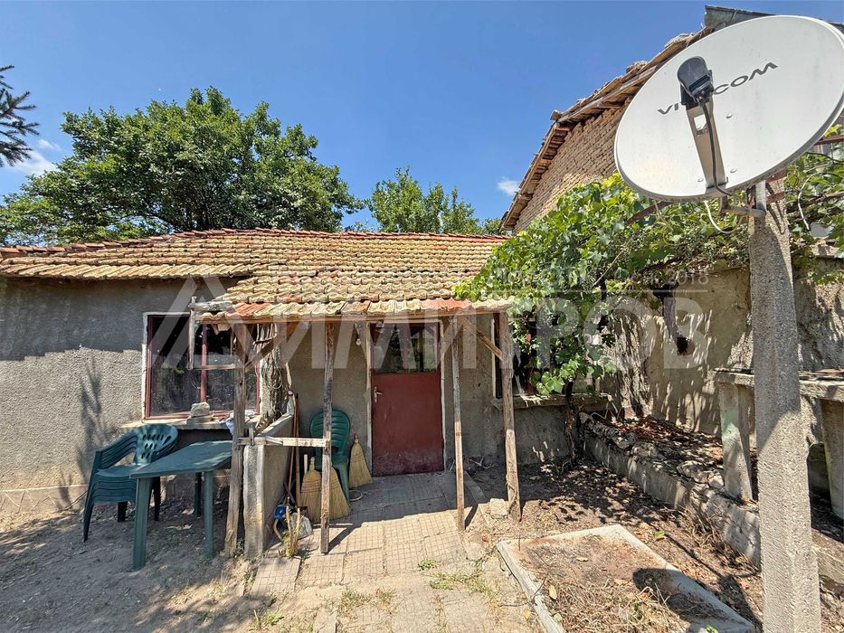 Продава се Къща в с. Могила, Област Шумен - 88 кв.м за 393 €/кв.м - Снимка #2