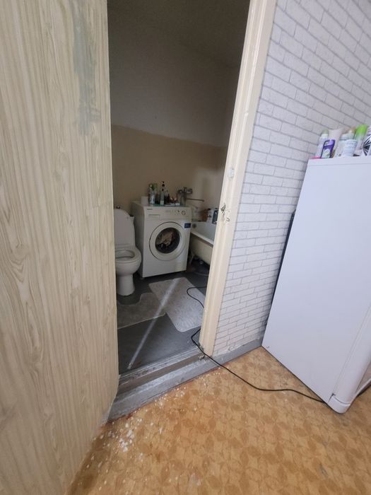 Срочно продаётся 1 комнатная квартира.