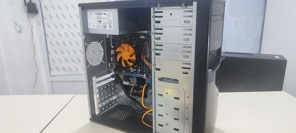 Системный   блок i3