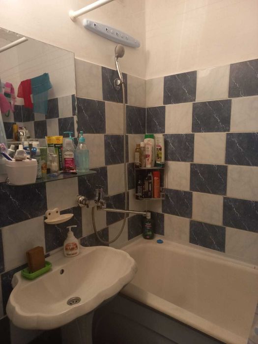 Продам 3 комнатную квартиру