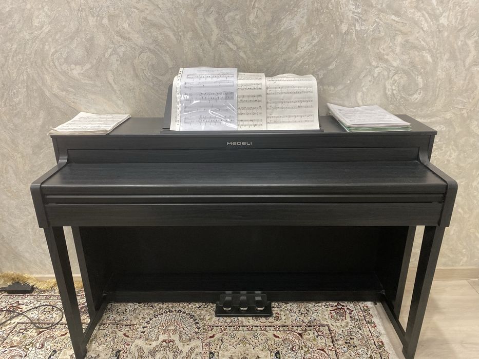 Цифровое пианино Medeli