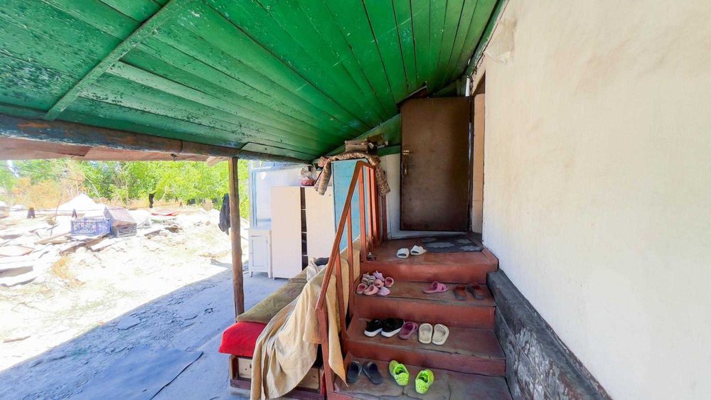 Продам дом  Еркен Эмиль Империя