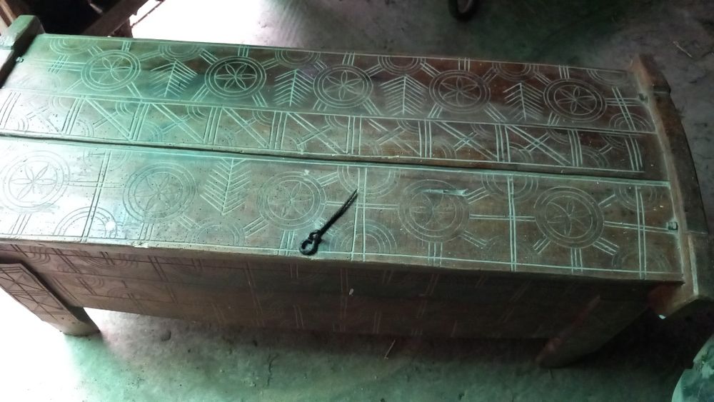 Lada de zestre veche