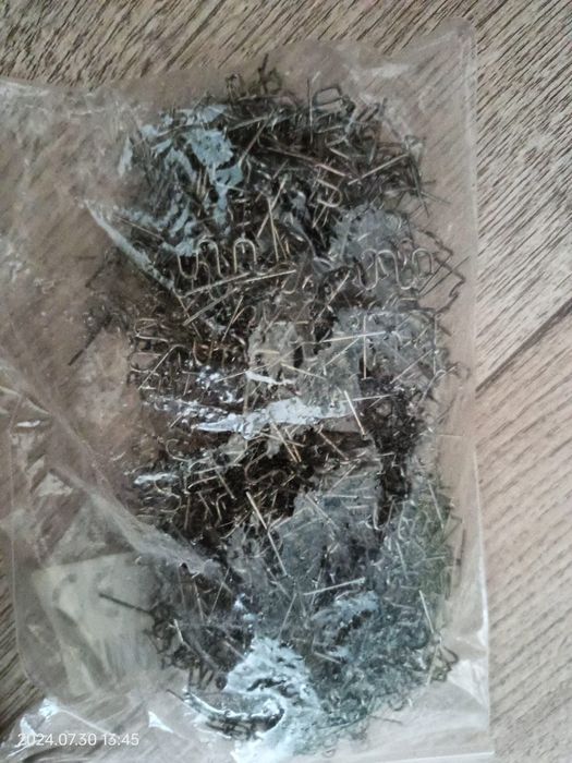 Capse ,cleme,pentru pistol lipit plastic