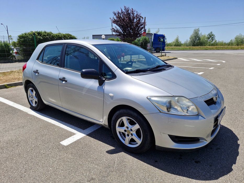 Vand Toyota Auris
