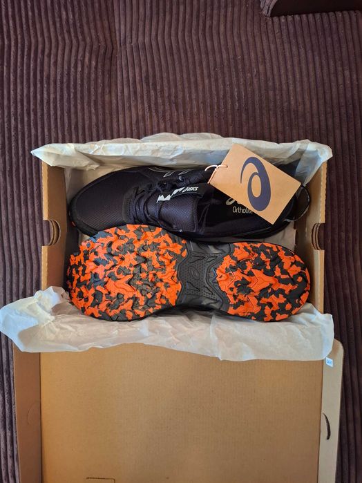 Нови маратонки ASICS GEL-VENTURE 10