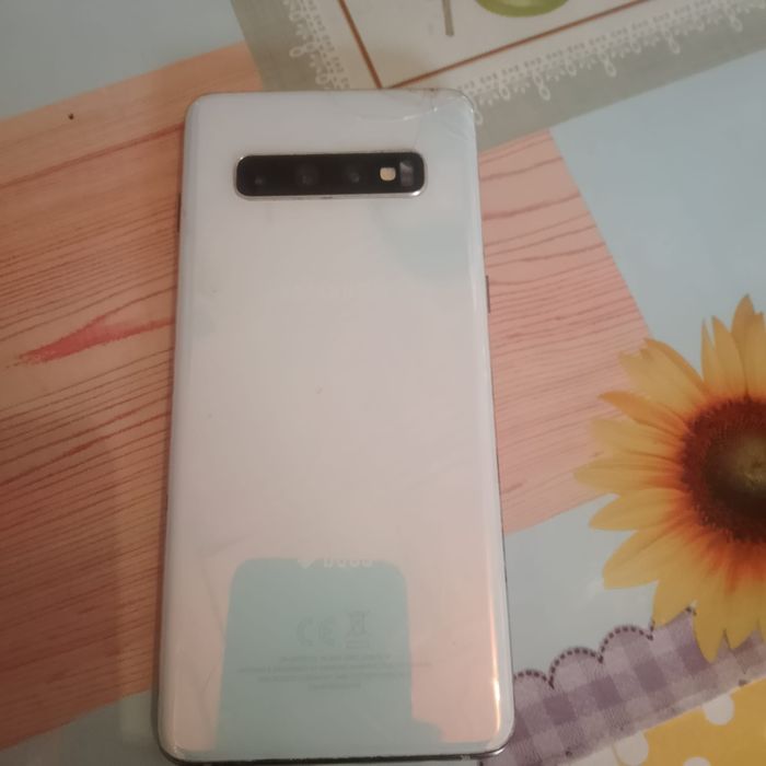 Telefon samsung S10