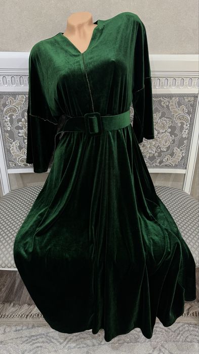 Срочно платье шикарное