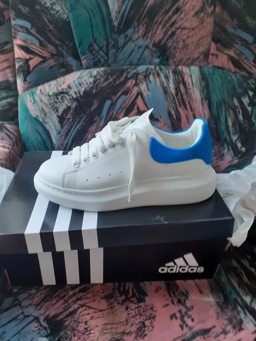 Adidaşi Alexander mcqueen