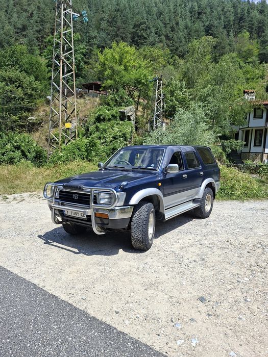 Toyota hilux surf