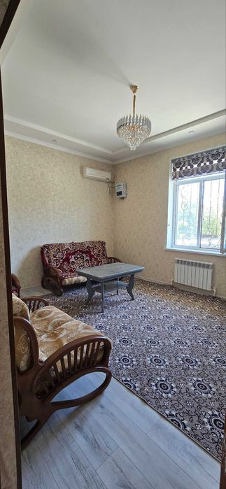 Сдаётся 2-х комнатная квартира на 1 этаже в г. Бухаре