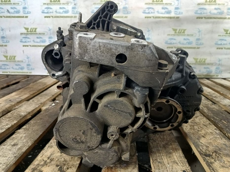 Cutie viteze manuala 6 trepte 2.0 tdi KDM Volkswagen VW Touran 1 [fac