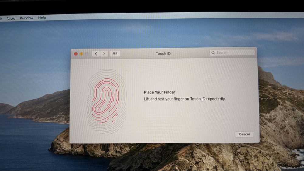 MacBook Pro 16” 2019 – i9 / 32GB RAM – stare foarte bună