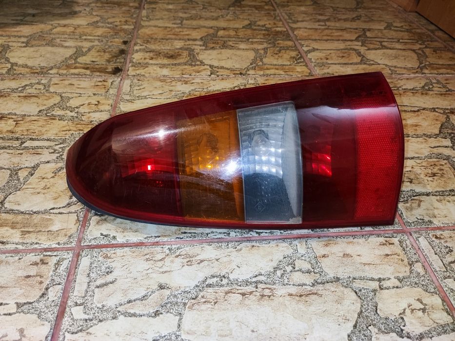 Far stanga/dreapta, stop stanga/dreapta Opel Astra G (1998-2005)