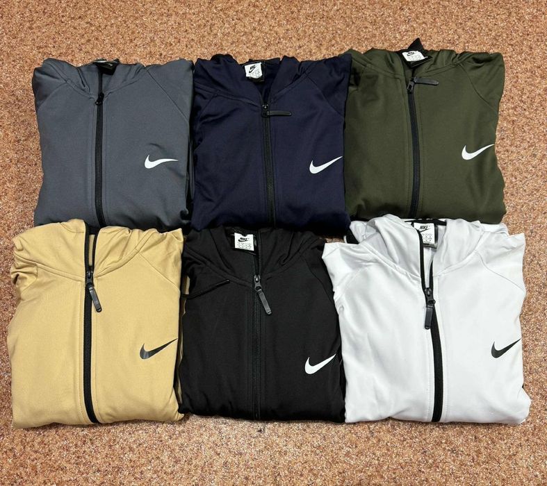Trening Nike! M L XL XXL 3XL  ! Urgent! Negociabil!
 Lycra cu elastan