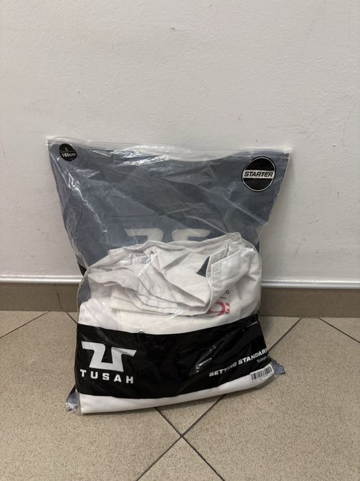 Кимоно за таекуондо 160см - taekwondo TUSAH