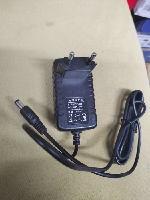 Захранване 12 V като нови