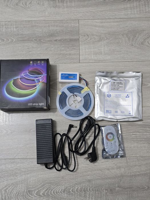 Bandă LED COB RGB + alb cald 5M WiFi – 784 LED/m, 24V