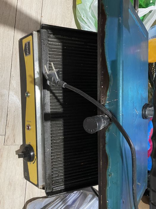 Гриль электрический Remta R73