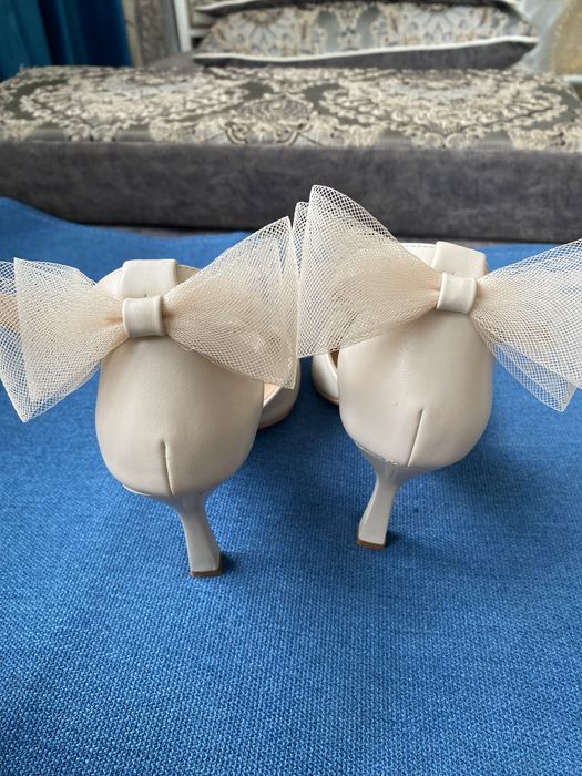 Каблук хорошем состоянии