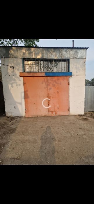 Гараж, бокс, сто