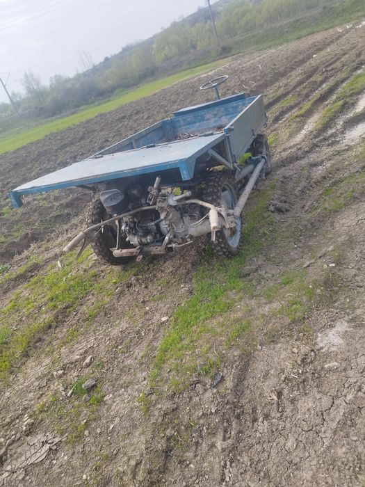 Cositoare BCS cu remorca