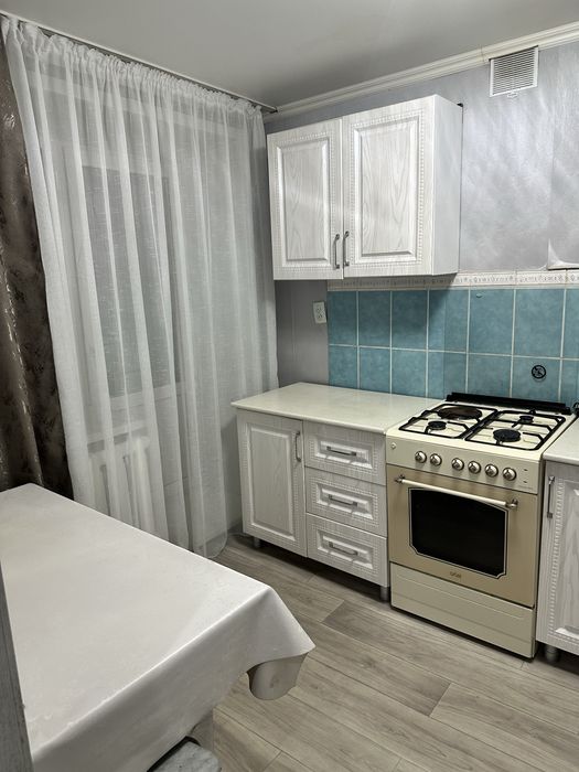 Сдам квартиру в районе станций