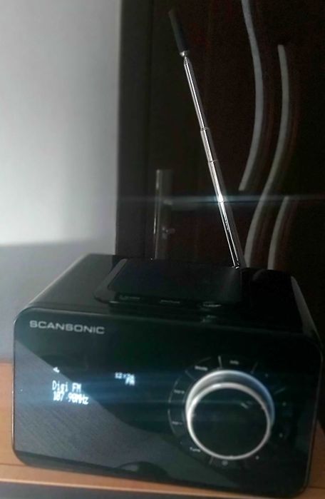 Radio Digital DAB+/FM Scansonic R3 - Sunet Premium & Design Danez