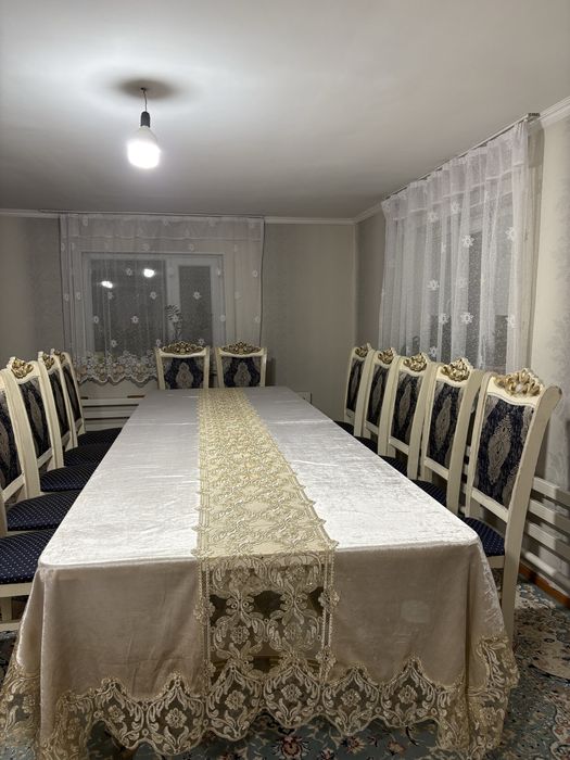 стол мен орындық