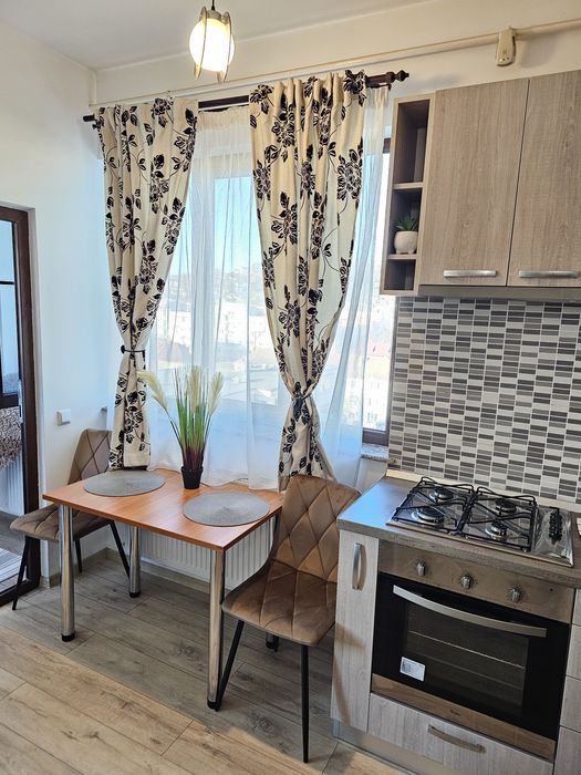Inchiriez apartament 2 camere  Concept Residence