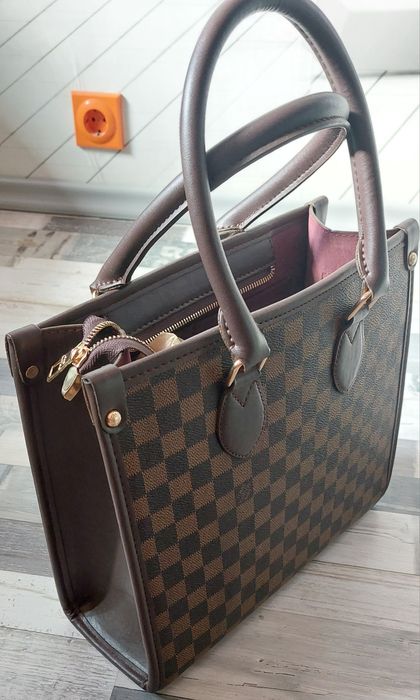 Дамска чанта Louis Vuitton