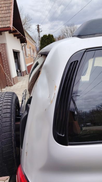 Suzuki Grand Vitara 2.0 benzină