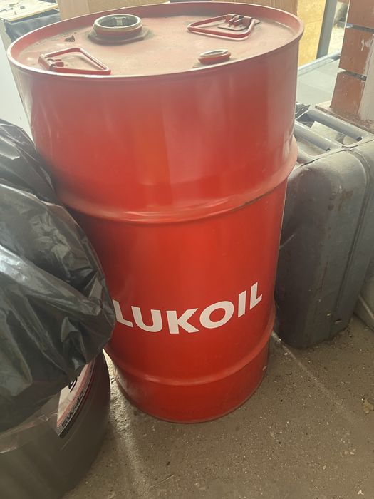 Продам бочки 55л