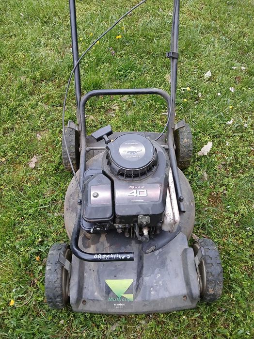 Самоходна косачка Брикс