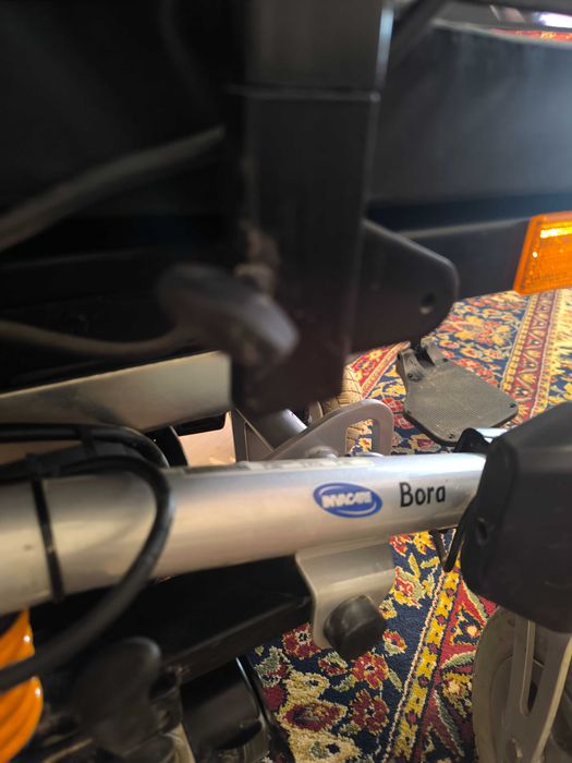 Акумулаторен инвалиден стол Invacare Bora