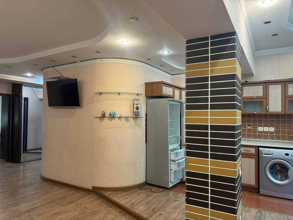 Продается Квартира на Ц-5, 3/2/4. орентир Алайский рынок.