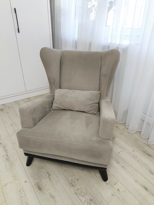 Продам кресло в хорошем состоянии