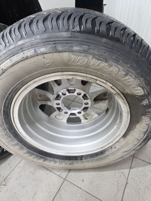 Диск с резиной 1шт оригинал НОВЫЙ!!!